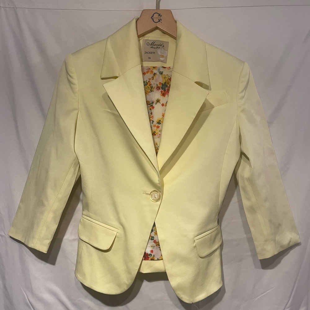 MOVIES FANCY GOODS JACKETS SIZE 36